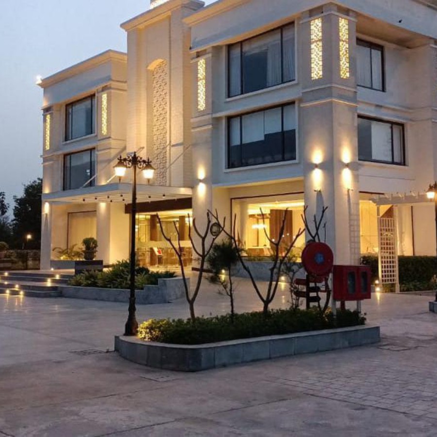 Pinaka Hotels & Resort's