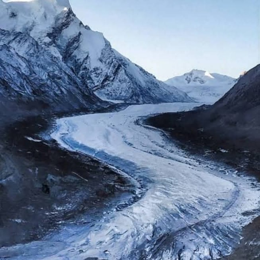 Explore Ladakh with us.